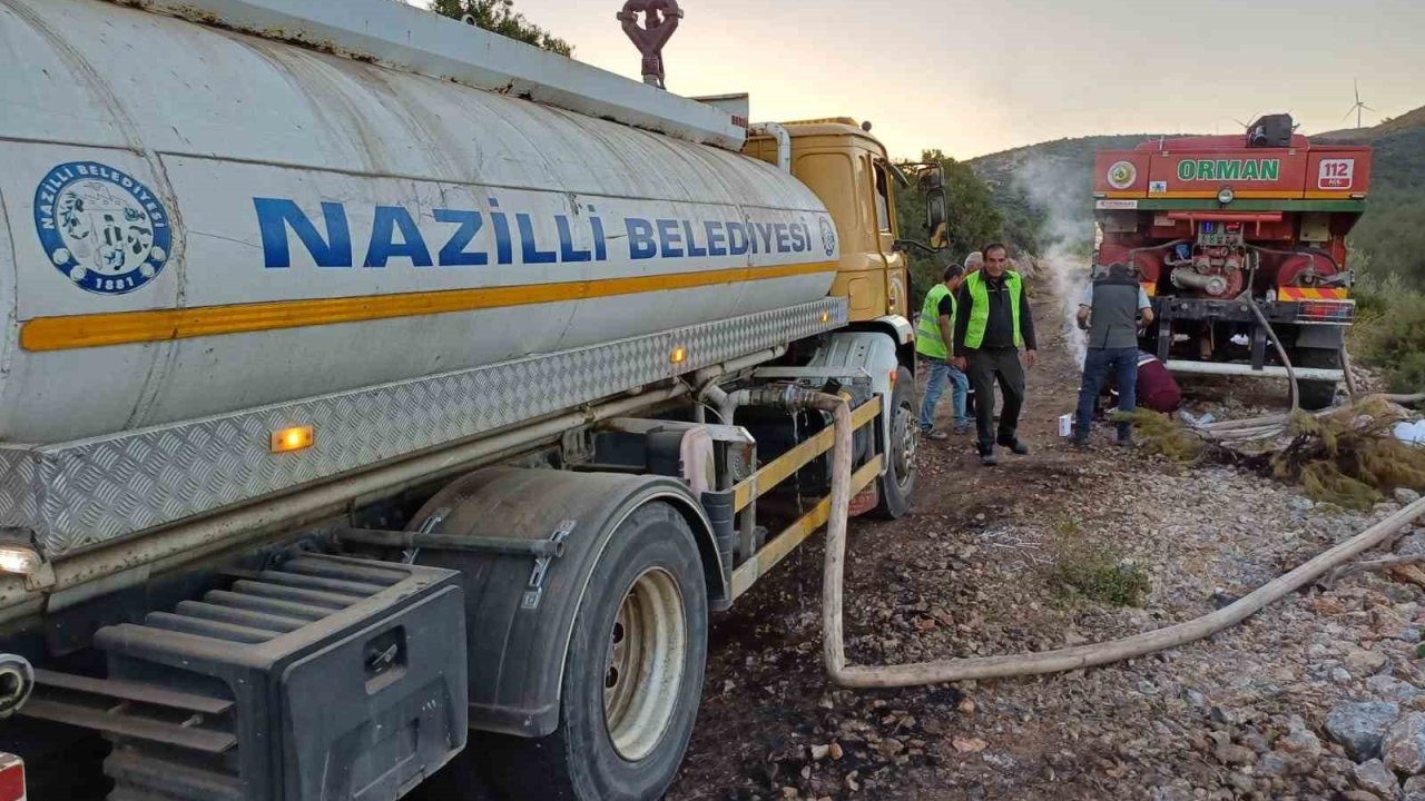 Nazilli Belediyesi’nden Kuşadası’ndaki yangının söndürme çalışmalarına destek