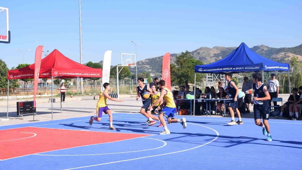 3X3 Ege Bölgesi Grup Şampiyonası tamamlandı