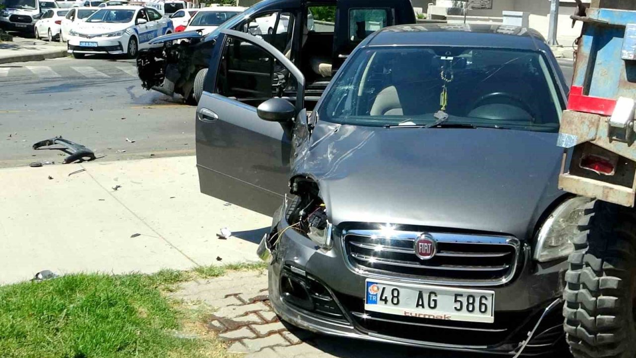 Menteşe’de trafik kazası: 5 yaralı