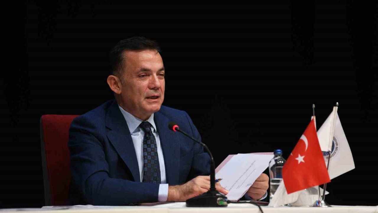 Başkan Özyiğit: “Kırsal mahallelere 5 adet galvanizli su arazözü tahsis ettik"