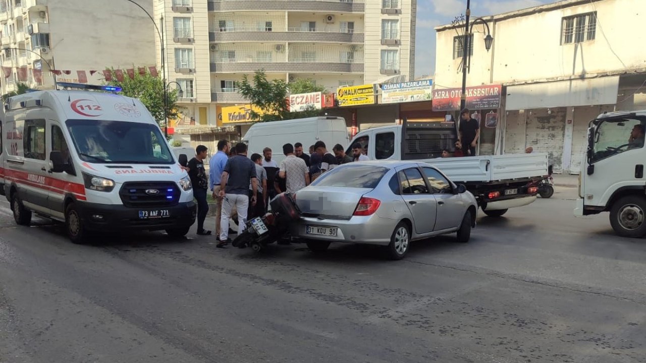 Cizre’de otomobille çarpışan motosikletin sürücüsü yaralandı