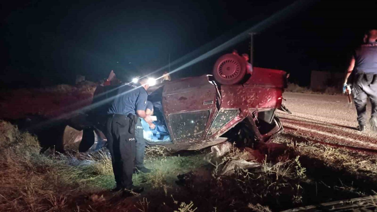 Karaman’da takla atan otomobilin sürücüsü yaralandı