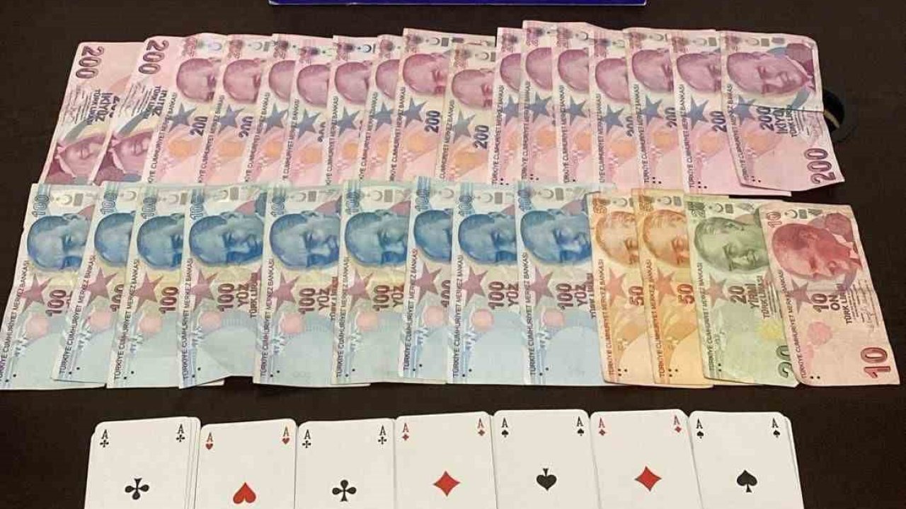 Kapaklı’da kumar oynayan şahıslar suçüstü yakalandı