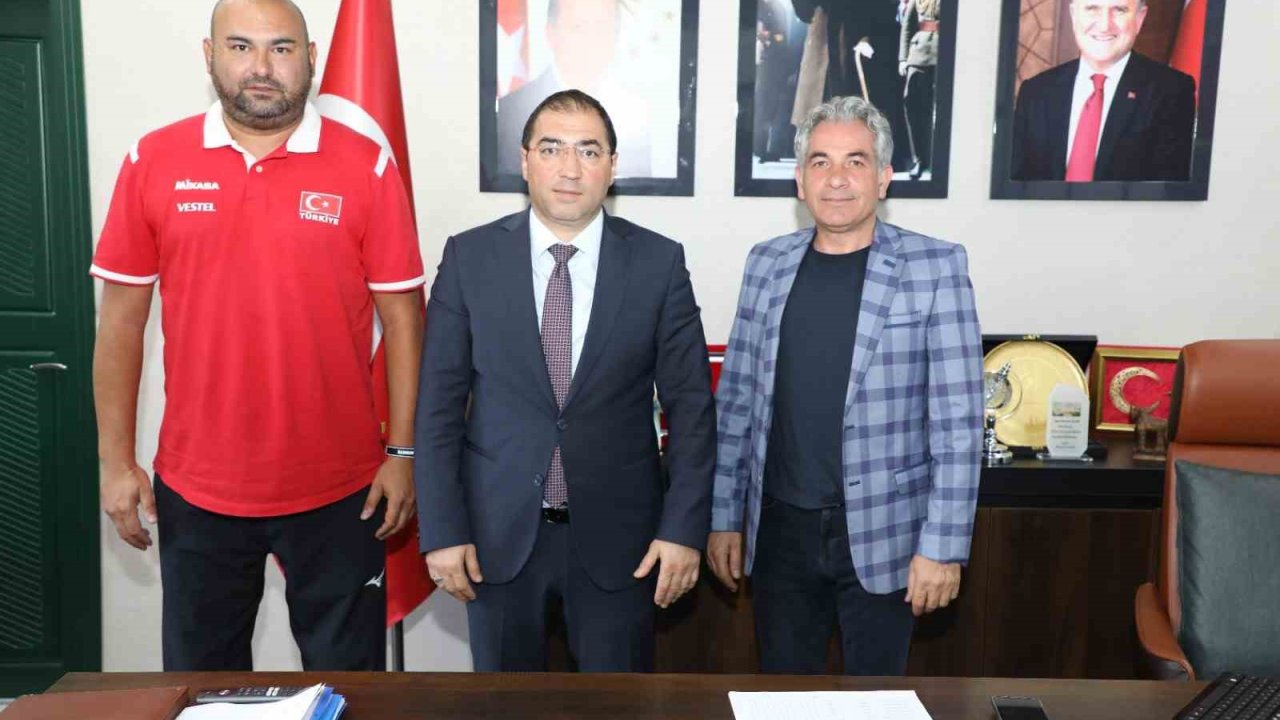 Ağrı’da "Fabrika Voleybol Okulu" açılıyor