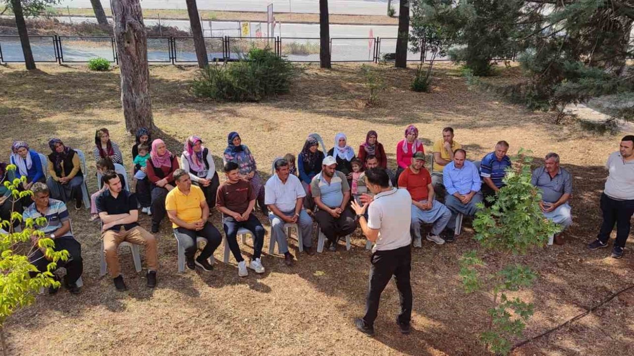 Tarsus’ta yangın gönüllülerine eğitim verildi