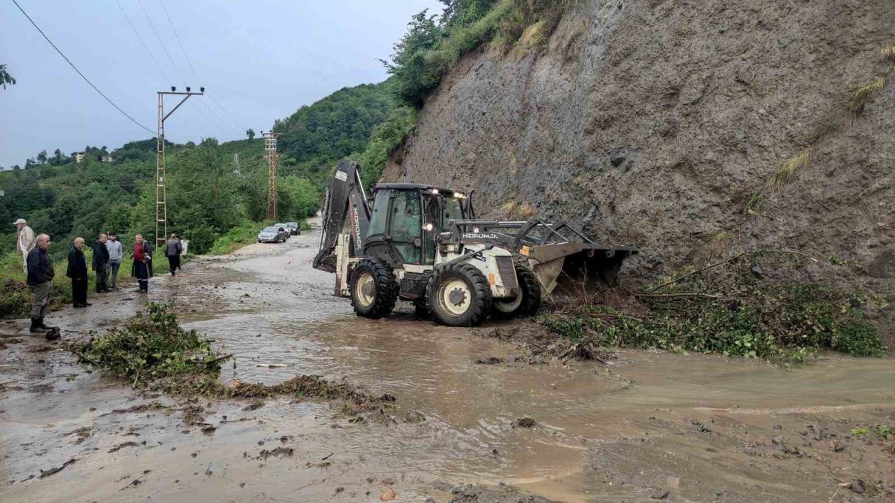 Ordu’da iki ilçeyi sel vurdu: Evler sular altında kaldı, tarım arazileri zarar gördü