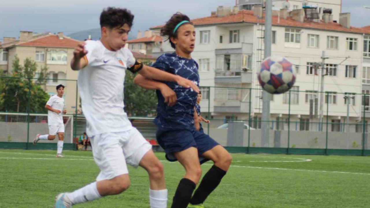 U13 Ligi’nde şampiyon Kayserispor oldu