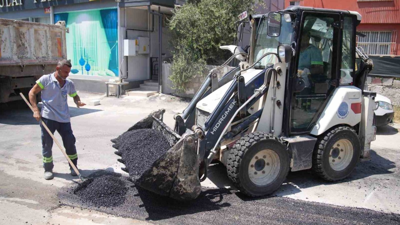 Başkan Tekin, asfalt çalışmalarını yerinde denetledi