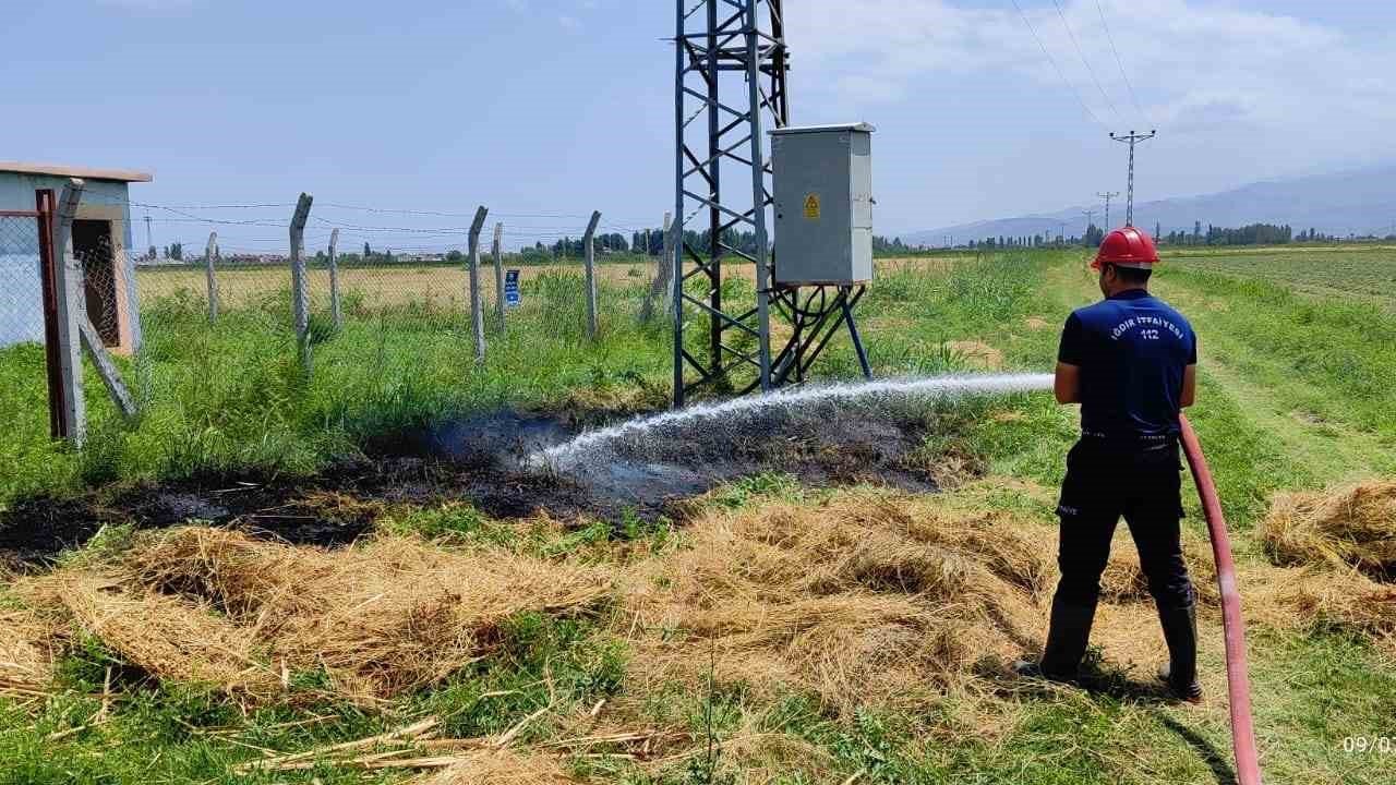 Iğdır’da trafodan çıkan kıvılcım yangına neden oldu