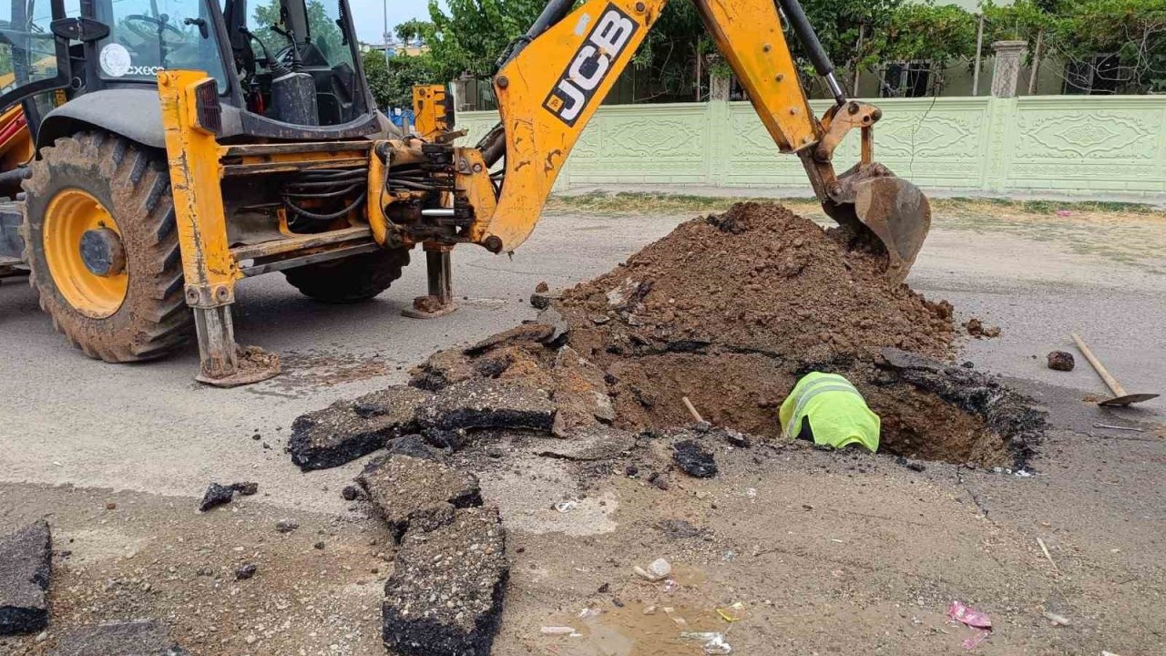 Siirt Belediyesi altyapı sorunlarını gidermeye devam ediyor