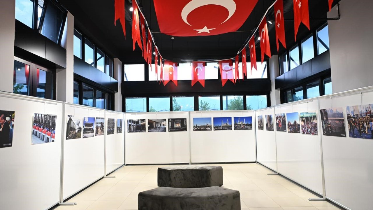 Kartepe’de "15 Temmuz Zamanı Durduran Gece Sergisi"