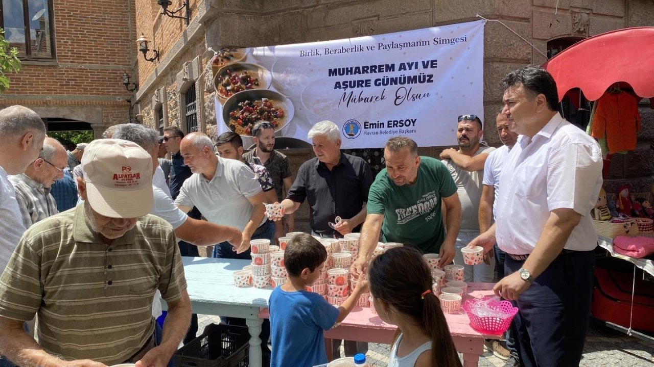 Havran Belediyesi’nden aşure hayrı