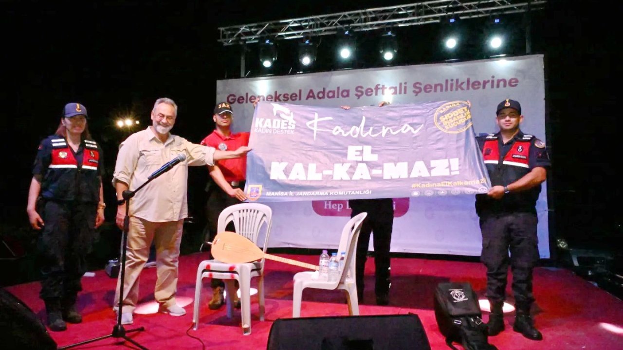 Festivalde ’kadına el kalkmaz’ uyarısı