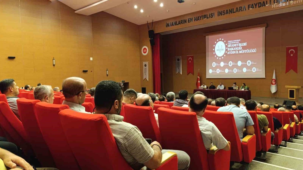 Aydın’da ’Bir Yetime Aile Olmak’ temalı panel düzenlendi