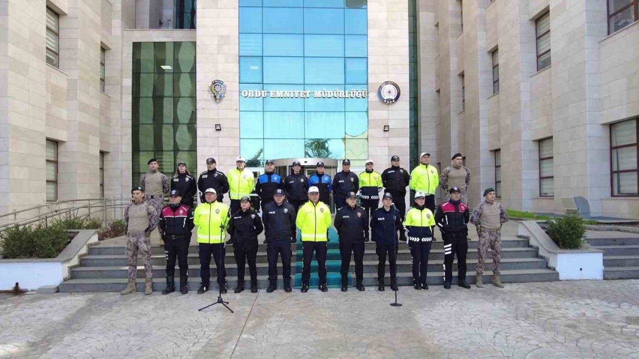 Ordu Polis Korosundan ‘Çanakkale türküsü’