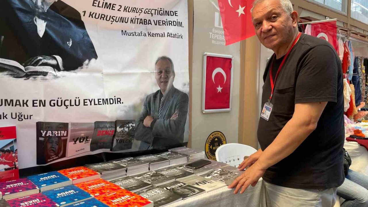 Emekli öğretmen 60 yaşından sonra 10 kitap yazdı