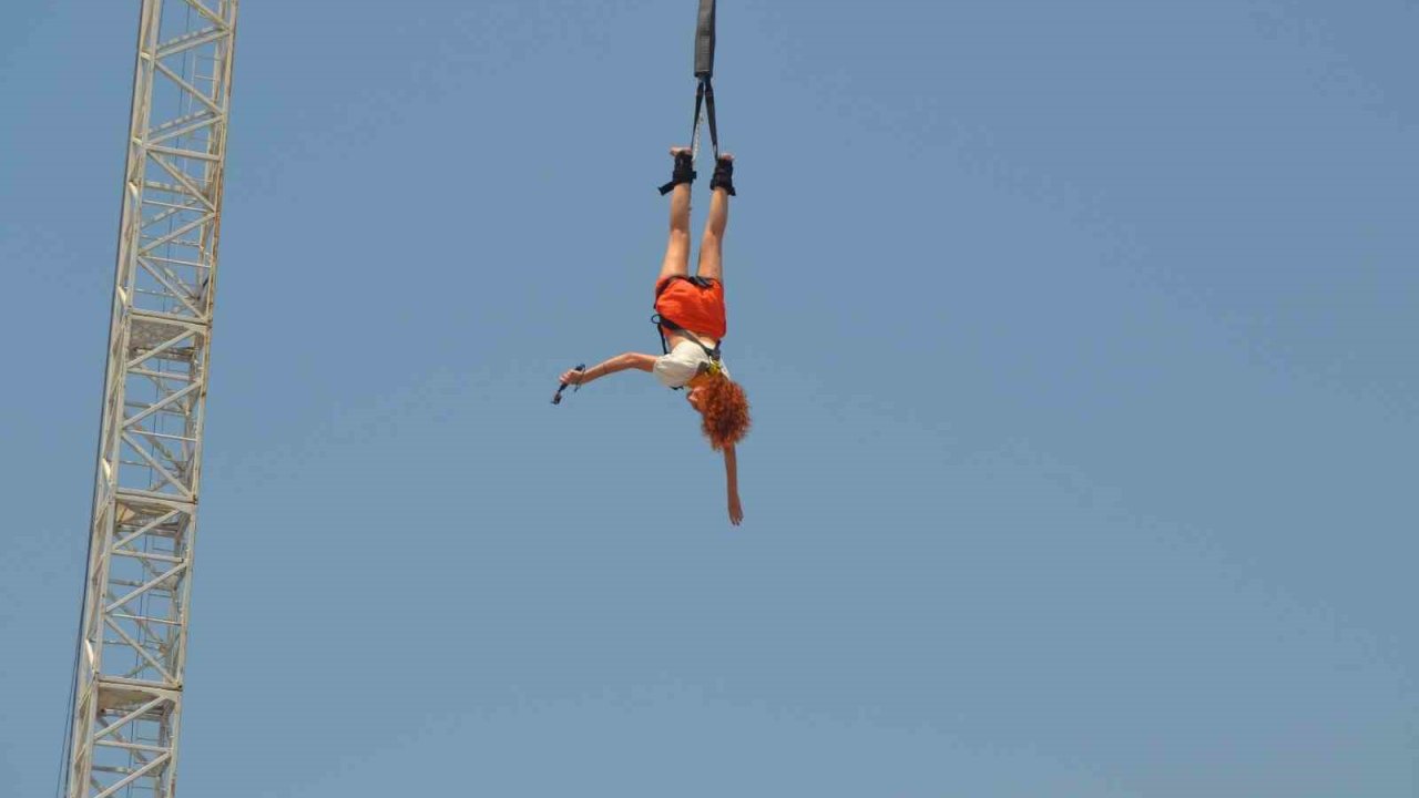 Fethiye’de "bungee jumping" heyecanı