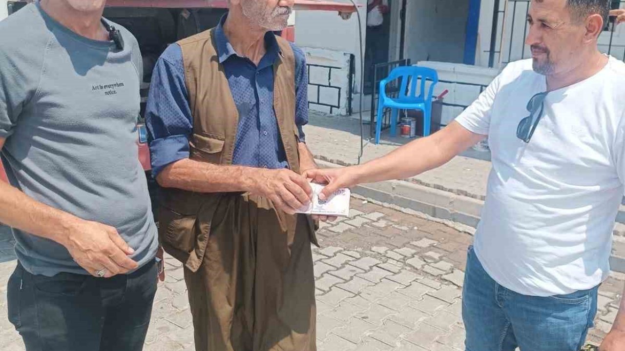 Silopi’de otobüste unutulan 60 bin lira sahibine teslim edildi