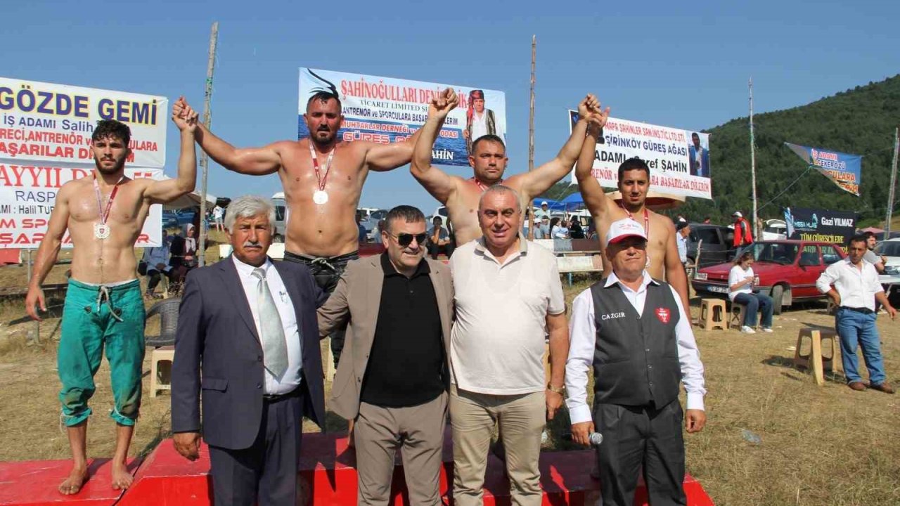 Alaçam Dürtmen Yayla Şenlikleri’nde başpehlivan Fatih Kanbur