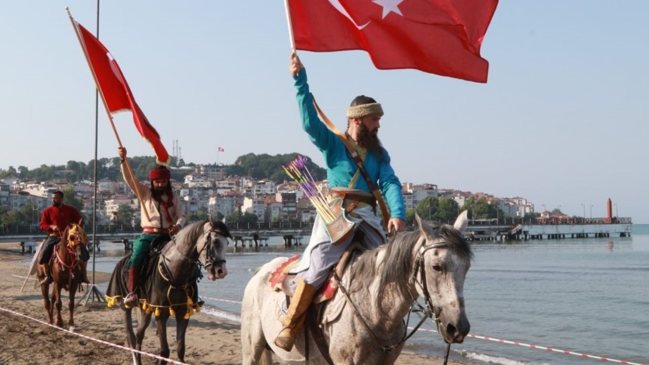 Ünye’de atlı gösteriler heyecanı yaşandı