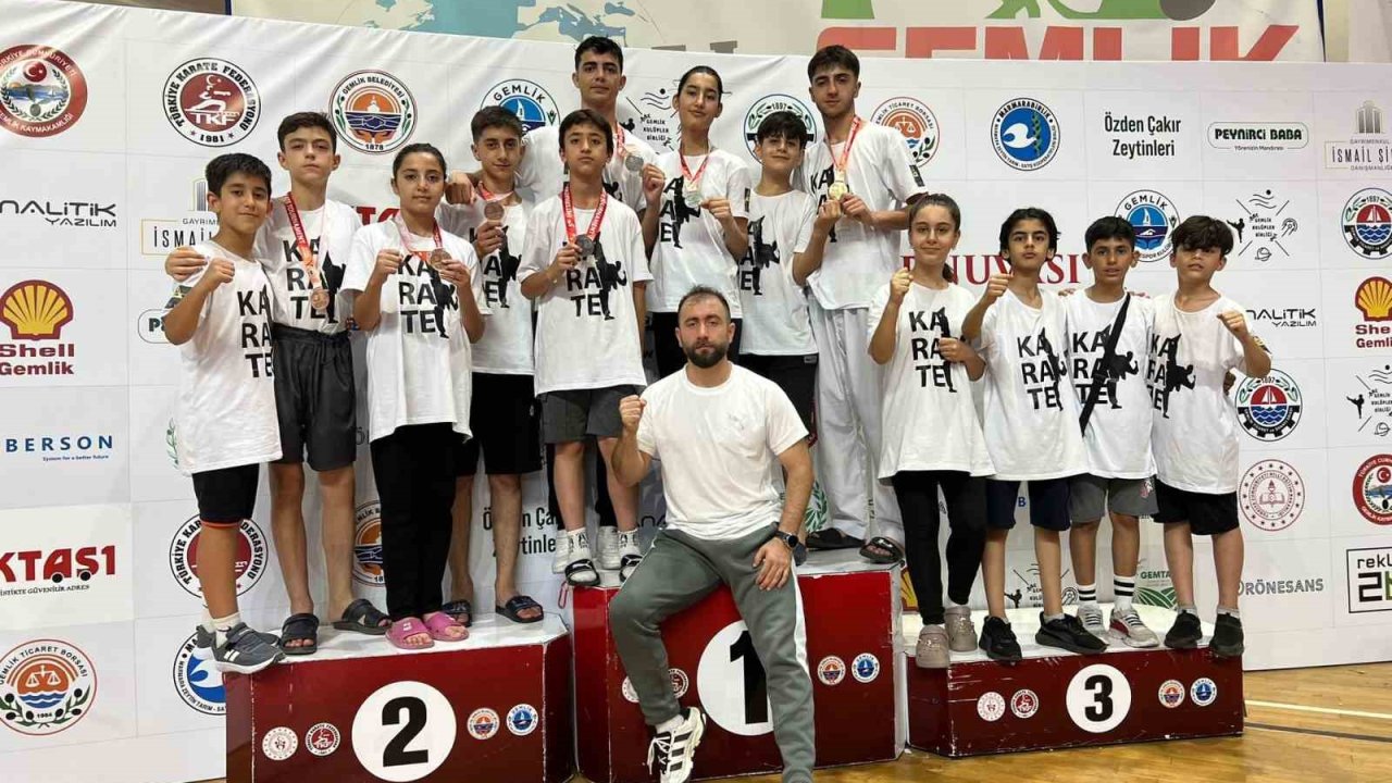 Muşlu sporcular turnuvaya damga vurdu: Kentte 10 madalya ile döndüler