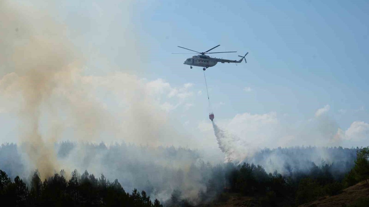 Kastamonu’daki orman yangınına müdahale sürüyor