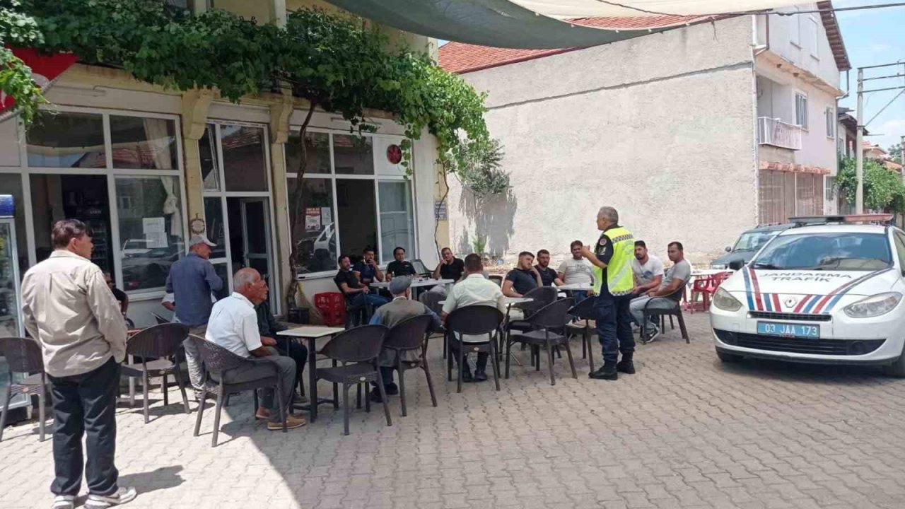 Köylerde güvenlik trafik eğitimleri devam ediyor