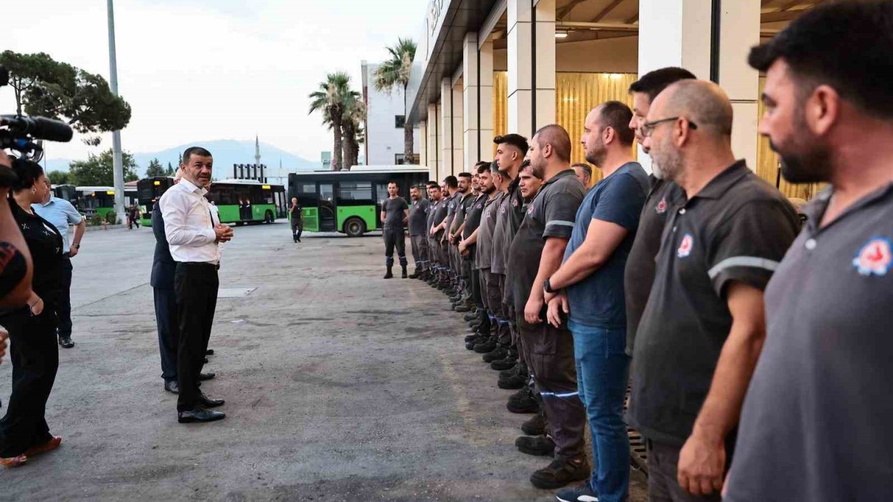 Başkan Çavuşoğlu’ndan ilk sefer öncesi Ulaşım AŞ’ye ziyaret