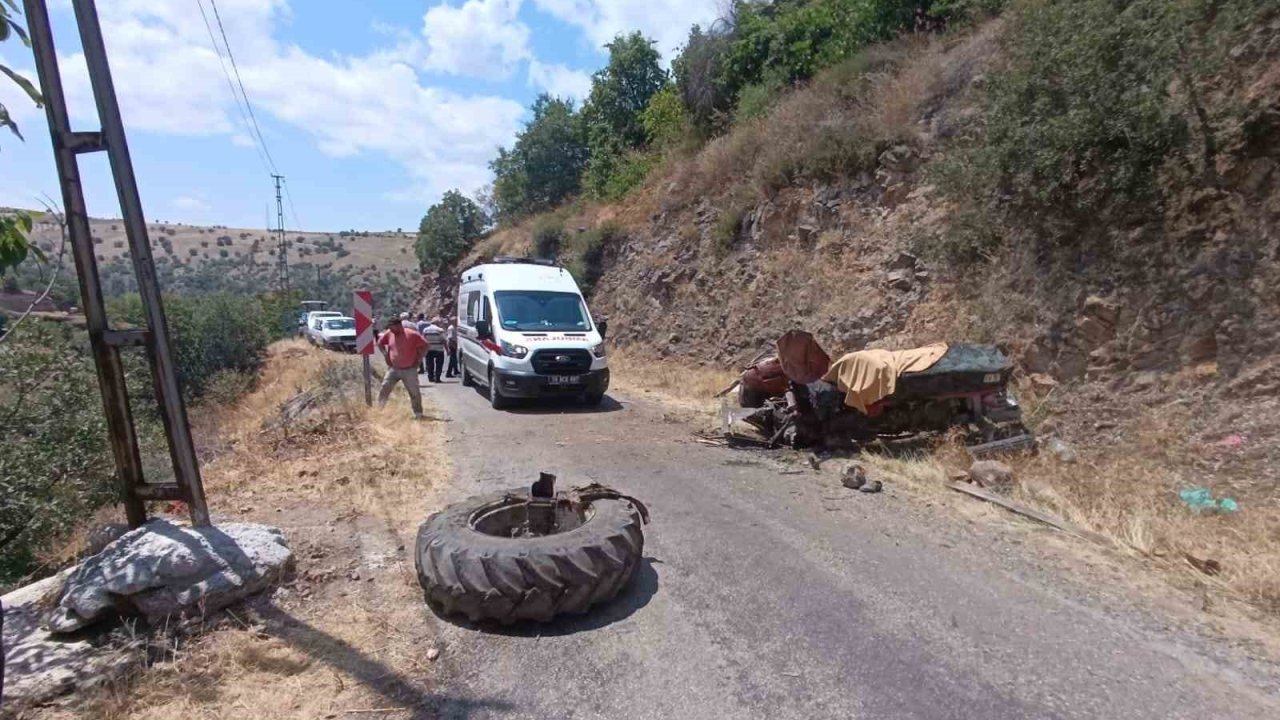 Çorum’da traktör 30 metrelik şarampole uçtu: 1 ölü