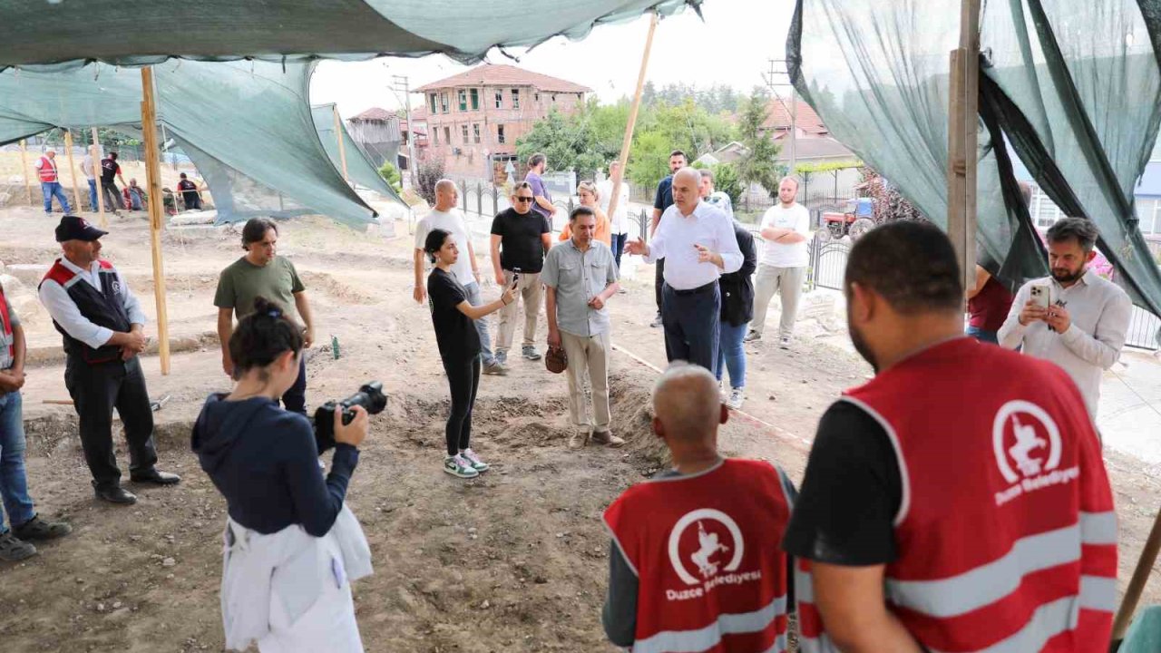 Başkan Özlü “Güzel hatıralar biriktirip, kalıcı bir iş yapıyorsunuz”