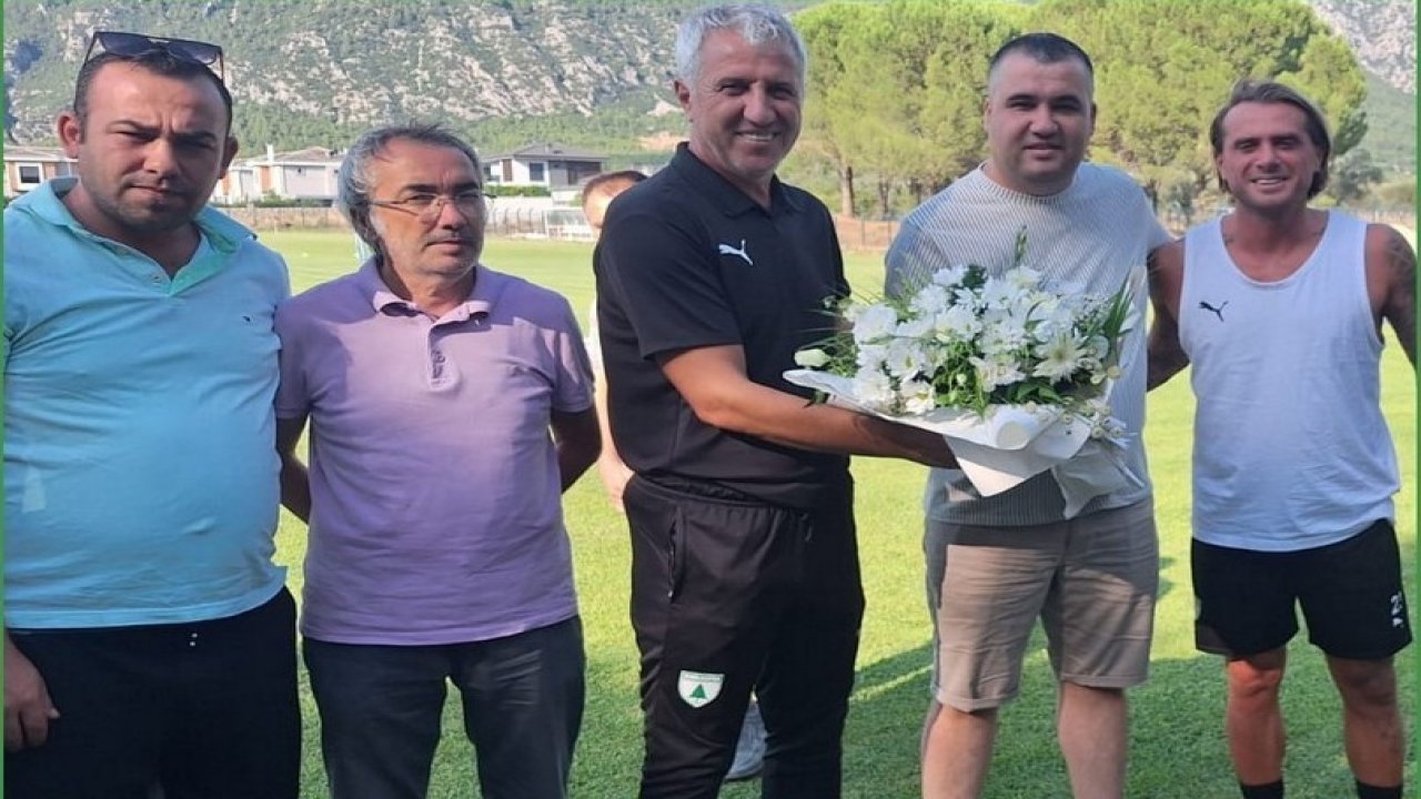 Muğlaspor’a sezon öncesi 48 Gençlik taraftarları destek verdi