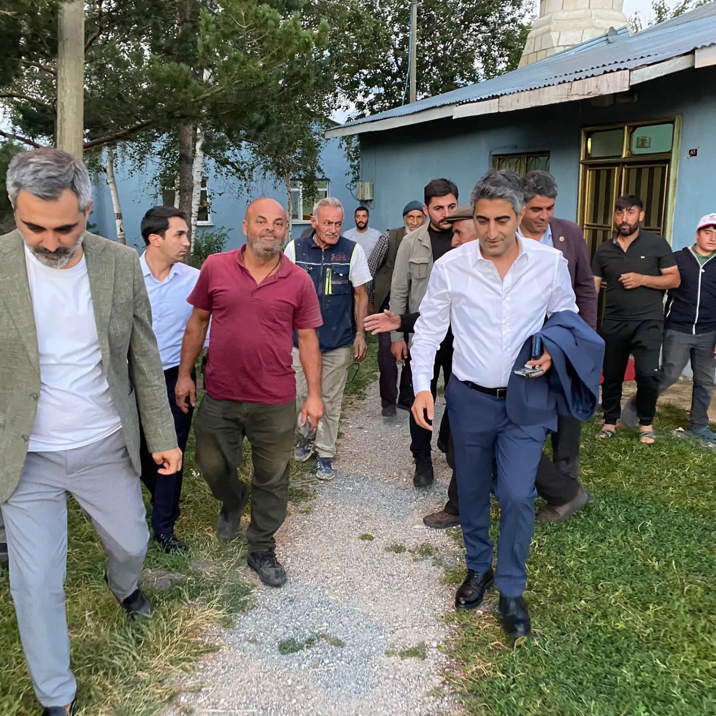 Sarıkamış Kaymakamı Aslantatar köy ziyaretlerine devam ediyor.