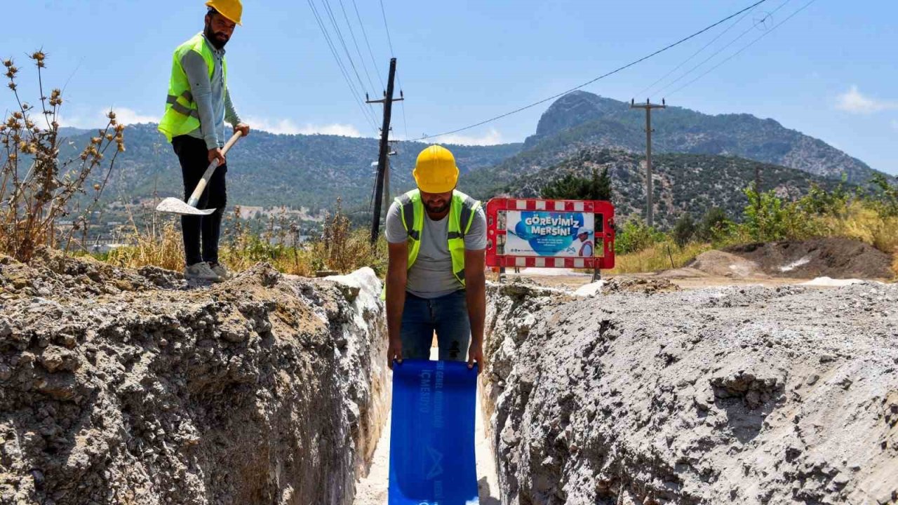 MESKİ’nin, Silifke’de başlattığı içme suyu iletim hattı çalışmaları sürüyor