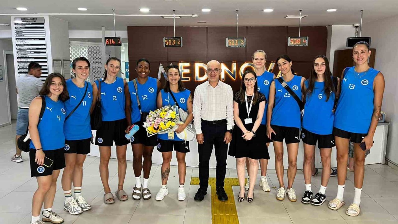 Aydın Büyükşehir Belediyespor Kadın Voleybol Takımı sağlık taramasından geçti