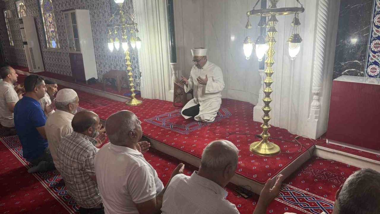 Iğdır’da İsmail Haniye için sela okundu, Kuranı Kerim okunarak dualar edildi