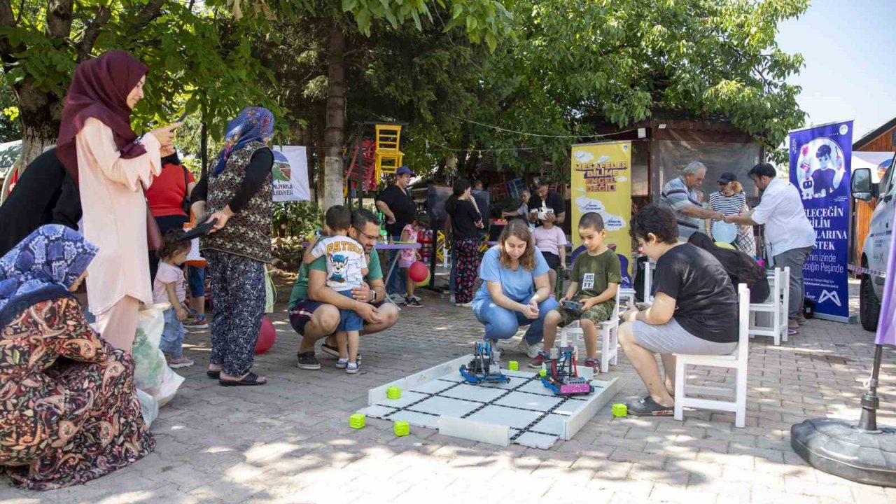 Kırsal kesimdeki kadın ve çocuklar, teknoloji ve sanatla buluşuyor