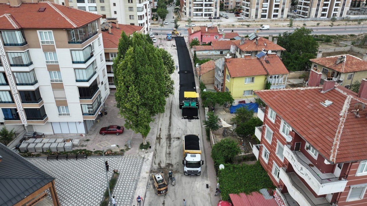 Karatay’da yolların kalitesi, güvenliği ve konforu artıyor