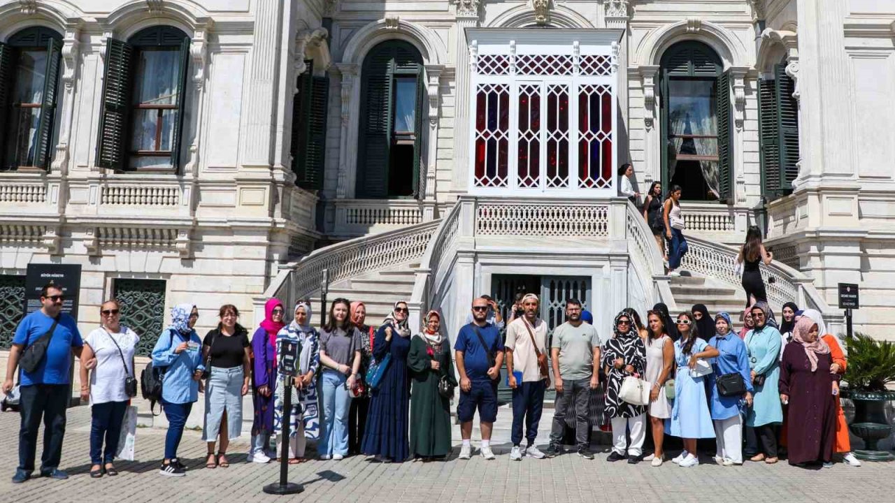 Esenlerliler’den Yıldız Sarayı’na ziyaret