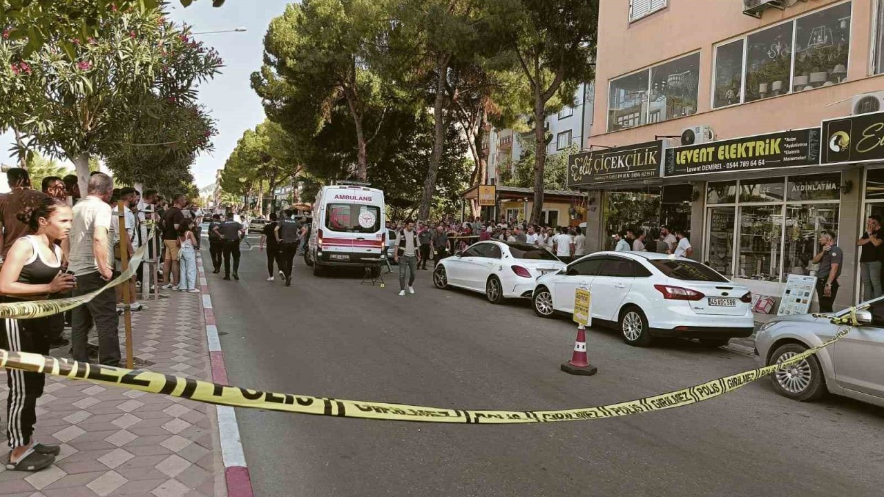 İş yerinde saldırıya uğrayan çiçekçi hayatını kaybetti