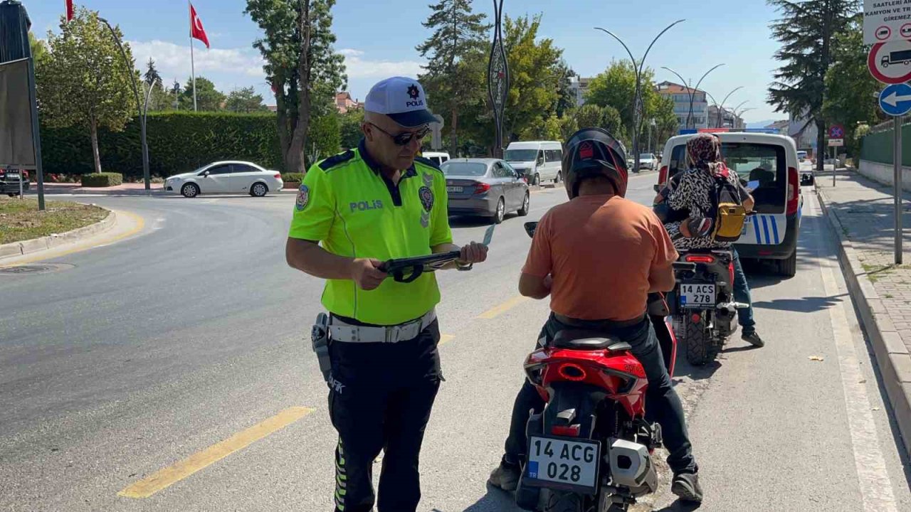 Onlarca araç denetlendi: Kurallara uymayan sürücülere göz açtırılmadı