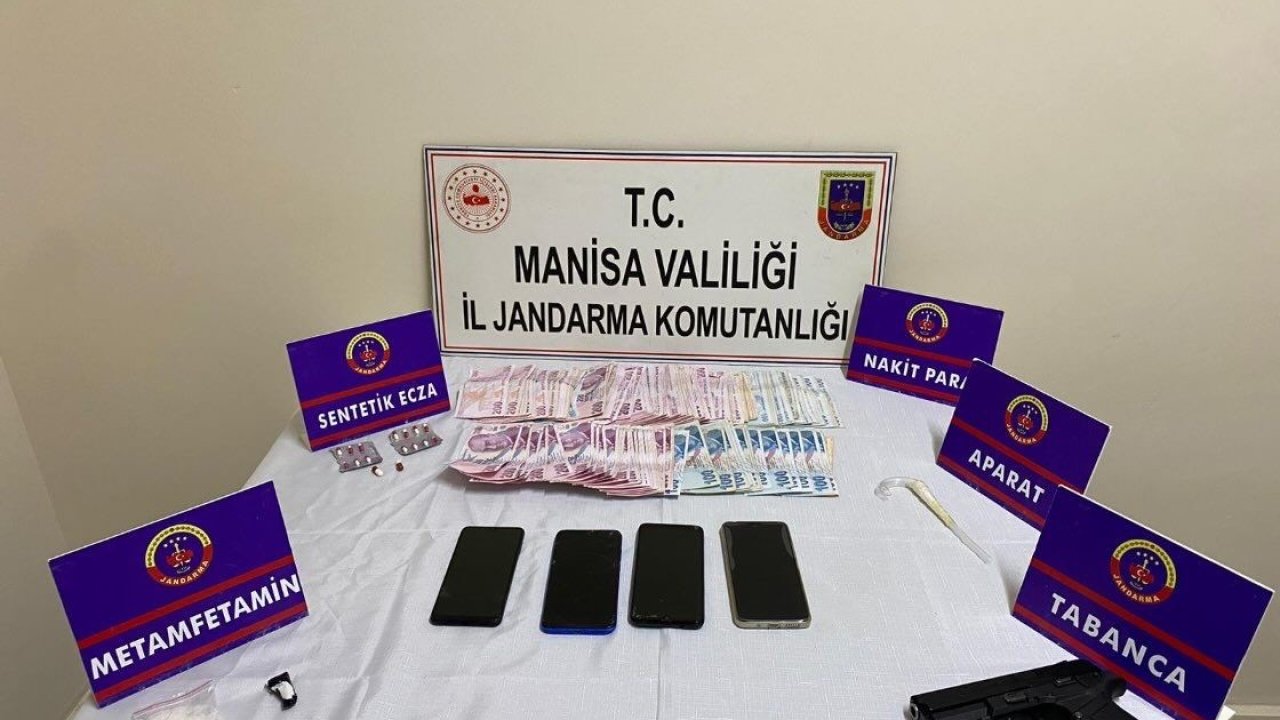 Manisa’da jandarmadan 3 ilçede asayiş uygulaması