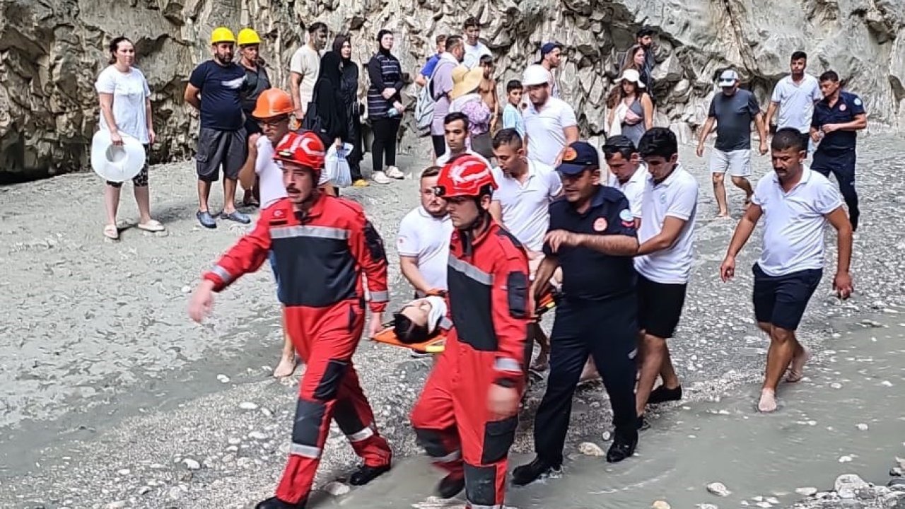 Saklıkent Kanyonu’nda düşen kaya parçası 2 turisti yaraladı