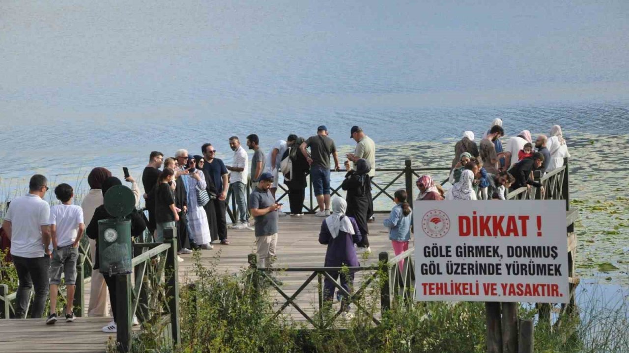 Bolu’nun doğa harikasında tatilci yoğunluğu