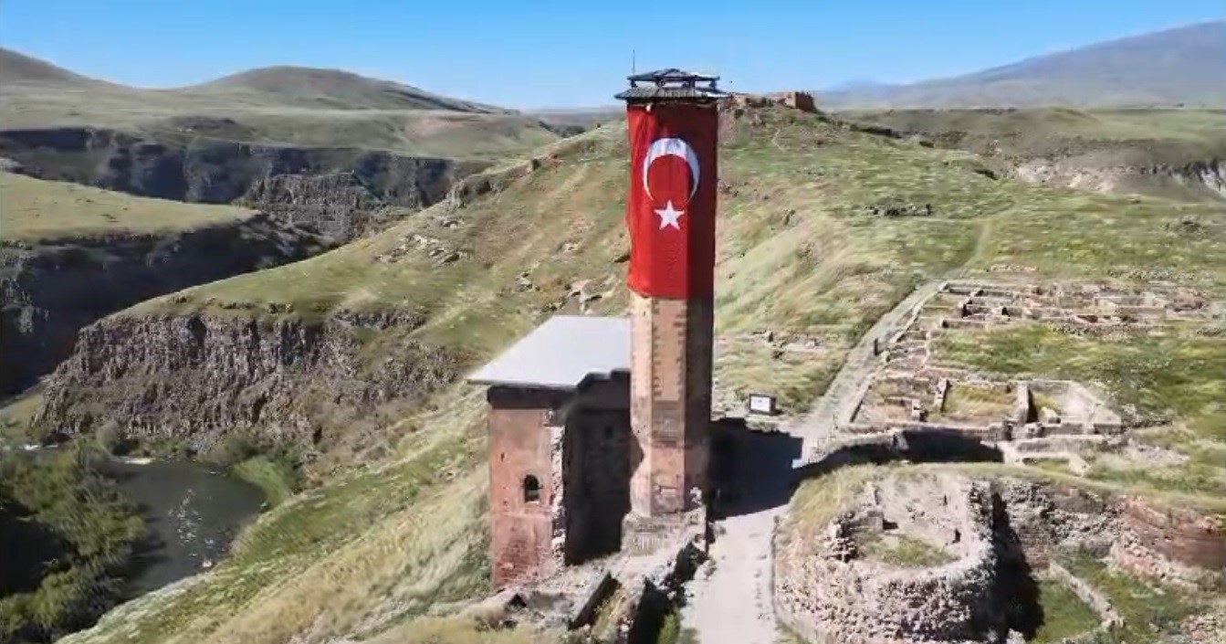 Kars Valiliği Büyük Selçuklu kamu spotu