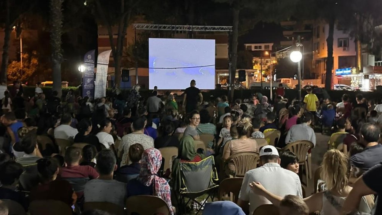 Efeler Belediyesi’nden yaz akşamlarında sinema keyfi