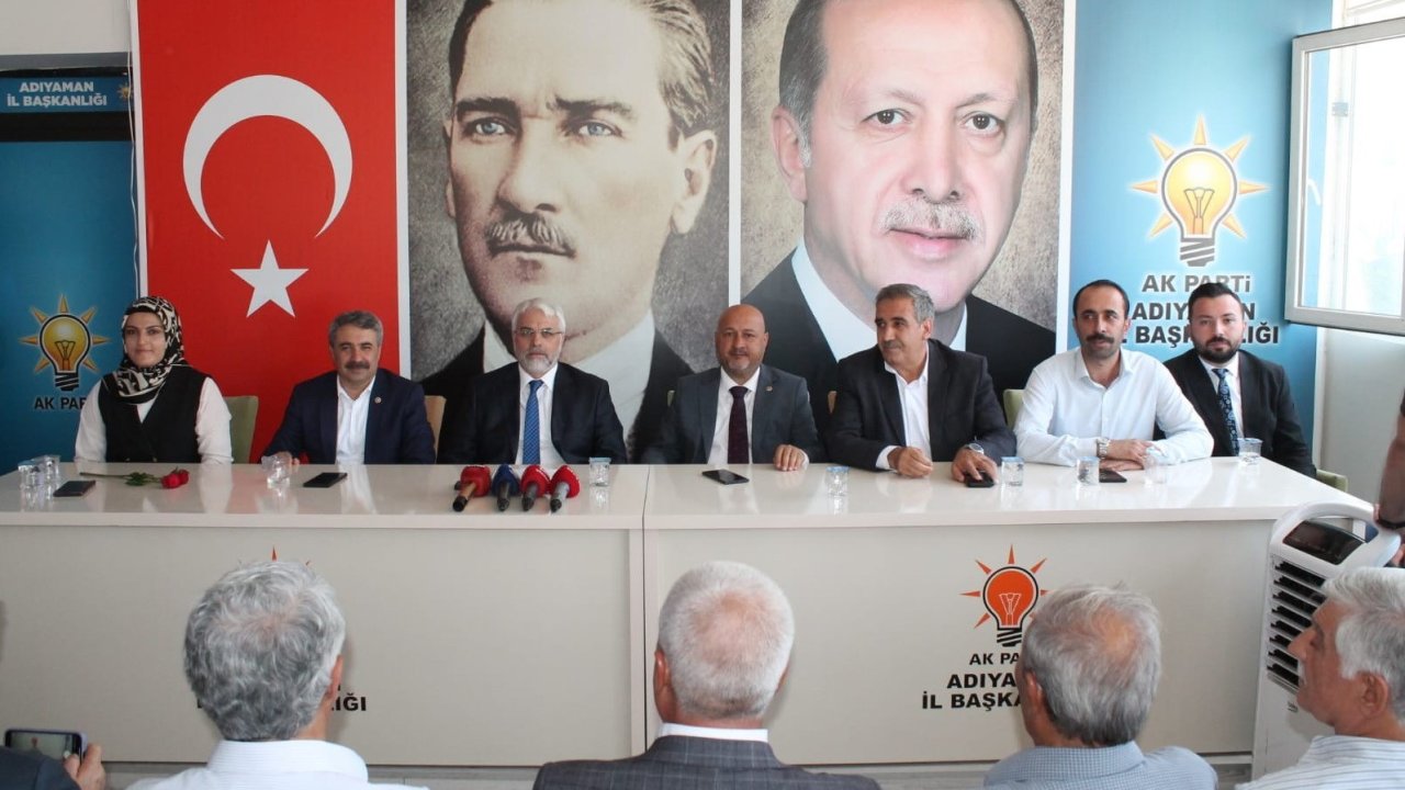 AK Parti Adıyaman Teşkilatı 23. yıldönümünü kutladı