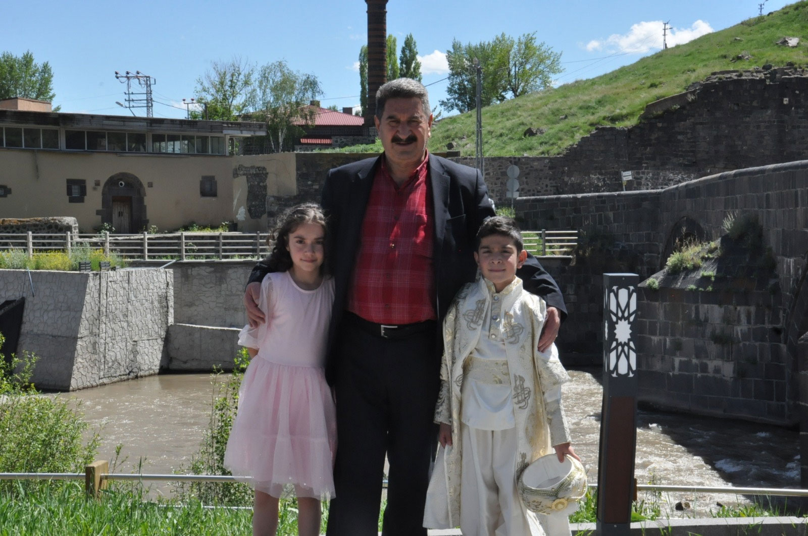 Taş köprü fotoğrafçıların uğrak yeri oldu