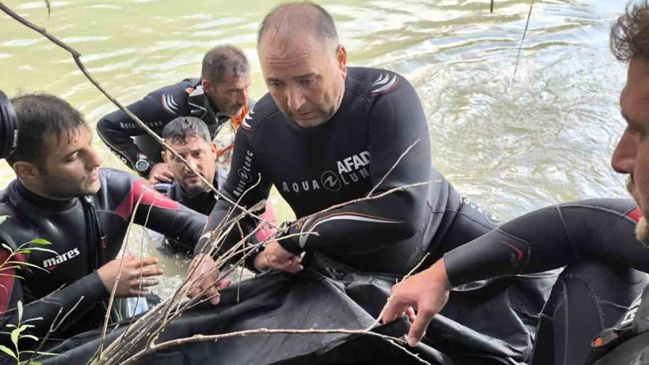 Balık tutmak isteyen çocuk canından oldu