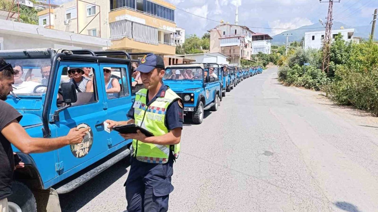 Alanya’da safari araçlarına yönelik denetim