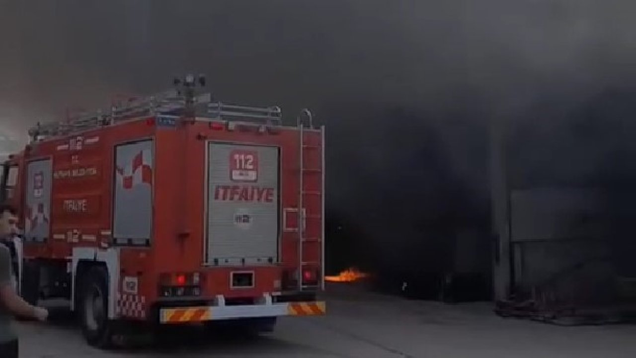 Kütahya Yeni Sanayi sitesinde korkutan yangın